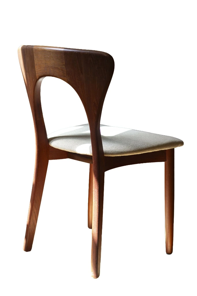 Niels Koefoed Peter chair sans fond.webp
